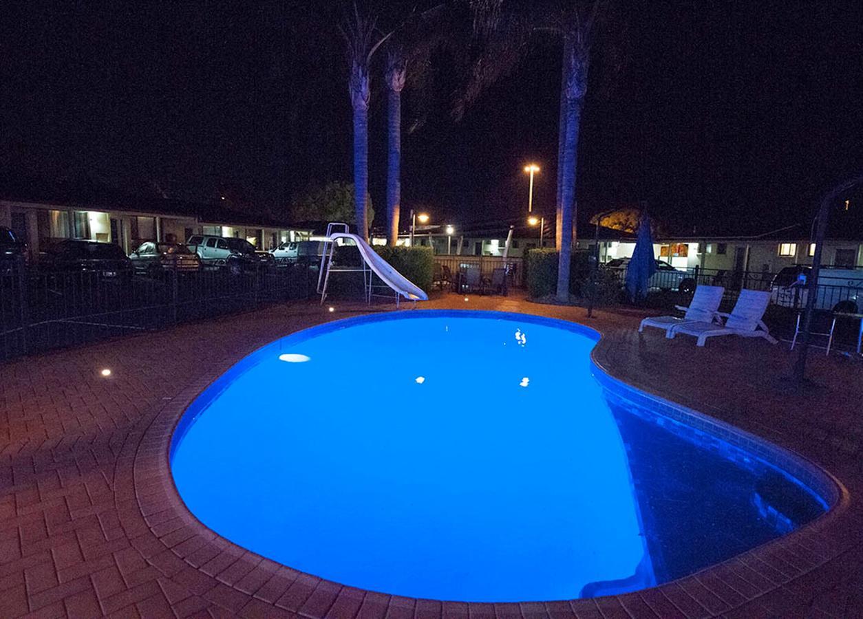 James Street Motor Inn Toowoomba Eksteriør billede